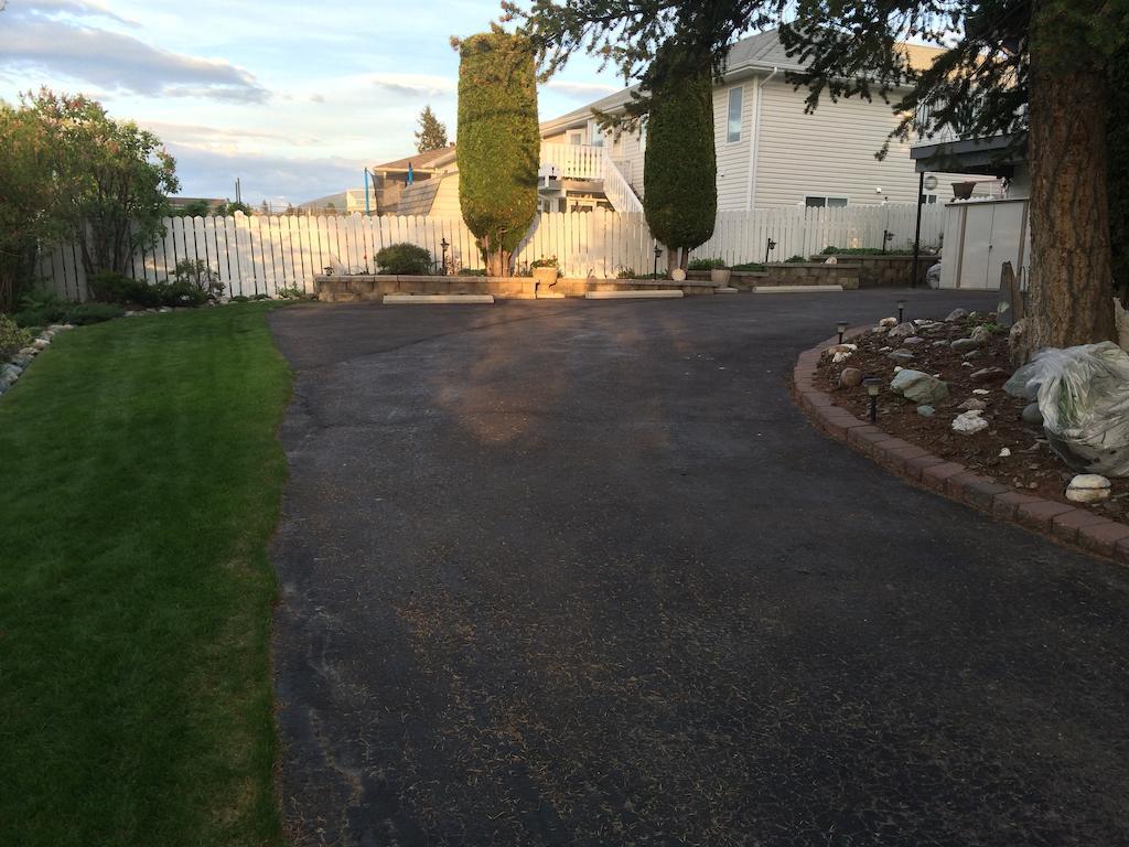 Cedar Heights B&B Cranbrook Exterior photo