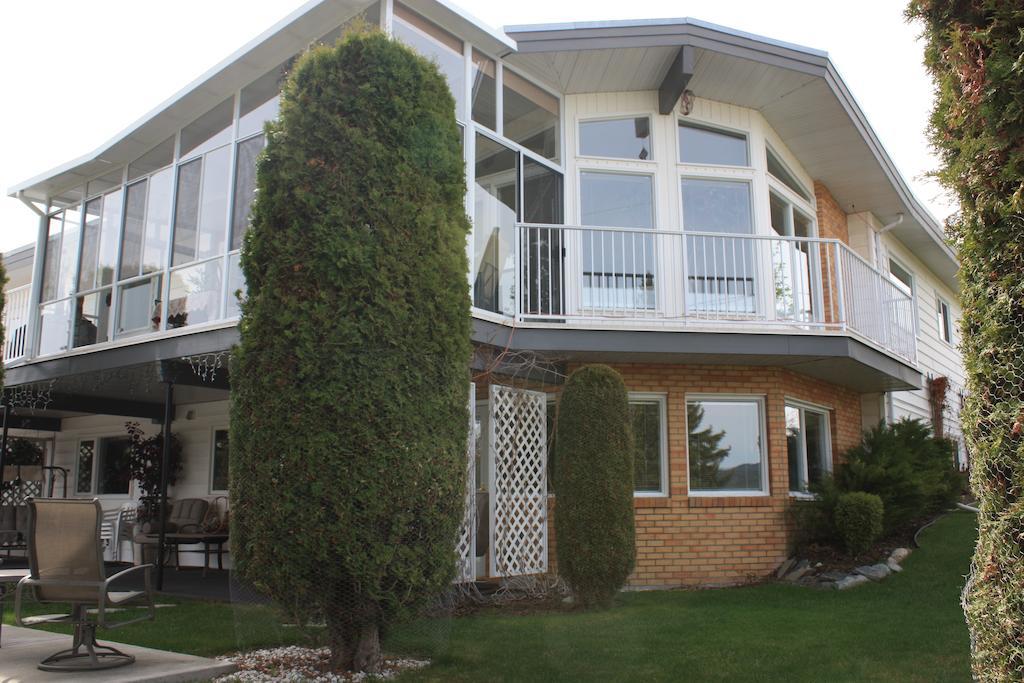 Cedar Heights B&B Cranbrook Exterior photo