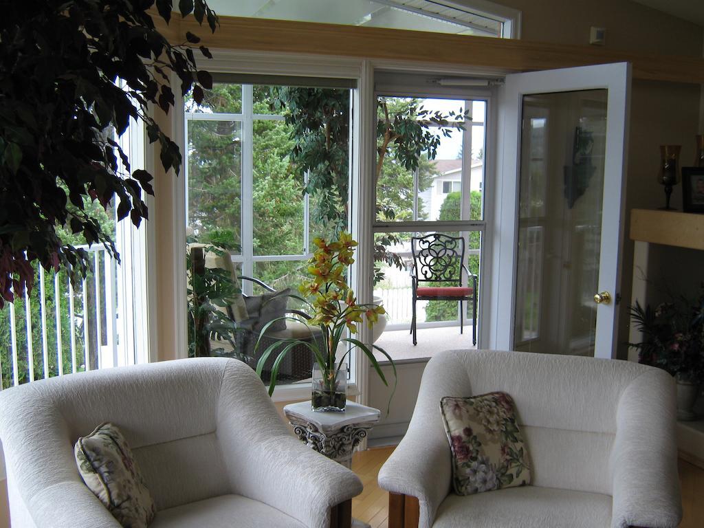 Cedar Heights B&B Cranbrook Exterior photo